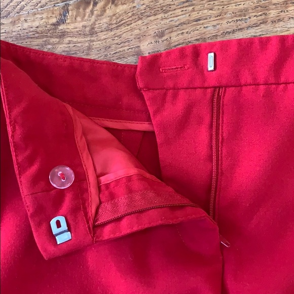 Forever 21 high rise cherry red shorts size S/P - Picture 3 of 4